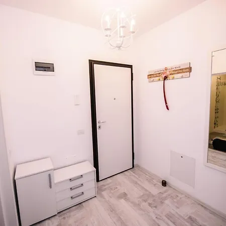 Fantasy Apartment Mamaia